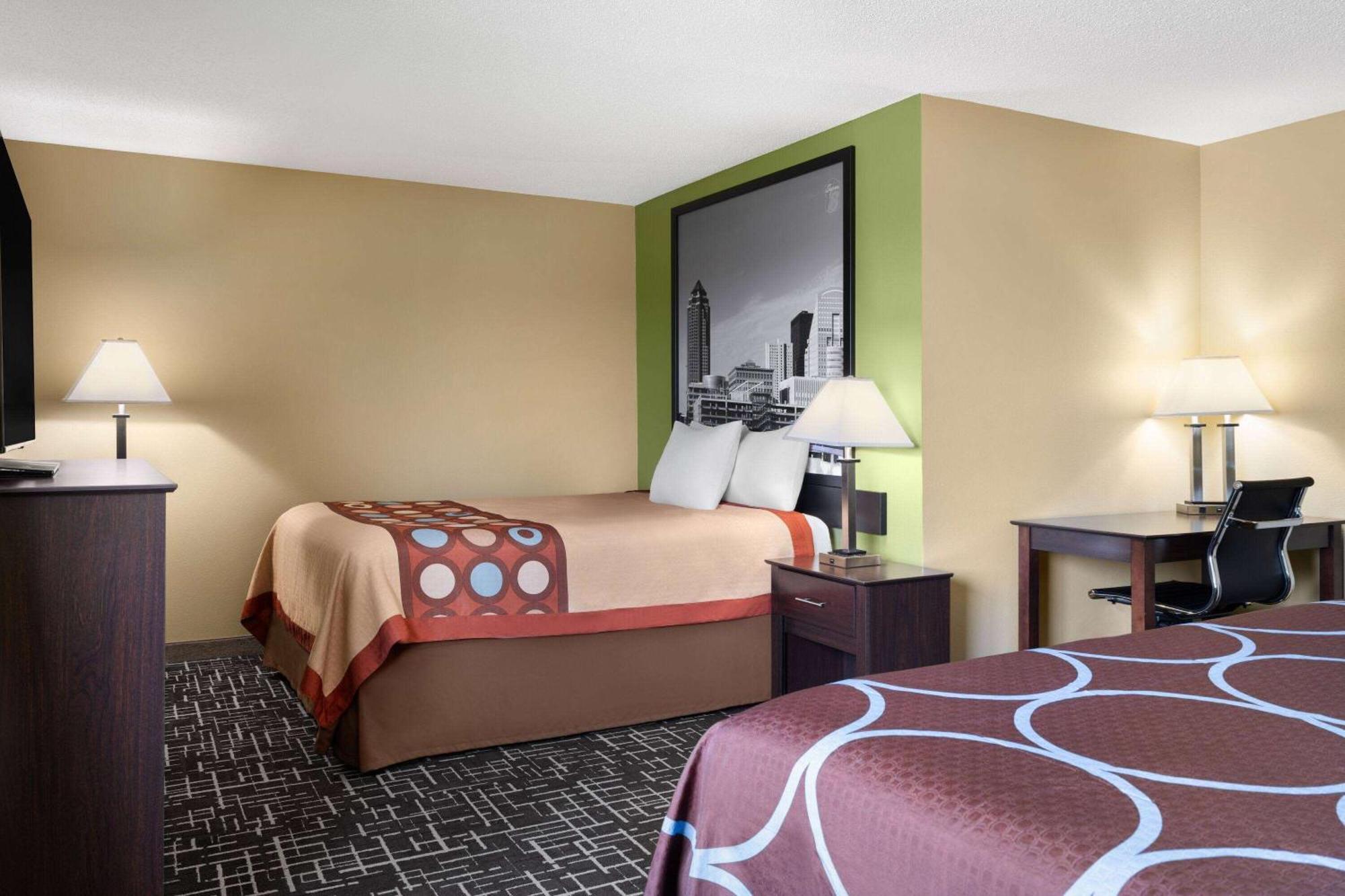 Super 8 By Wyndham Dyersville Exterior photo